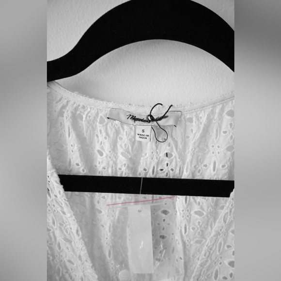 Madewell Front Tie Eyelet Blouse NWT - Picture 7 of 10